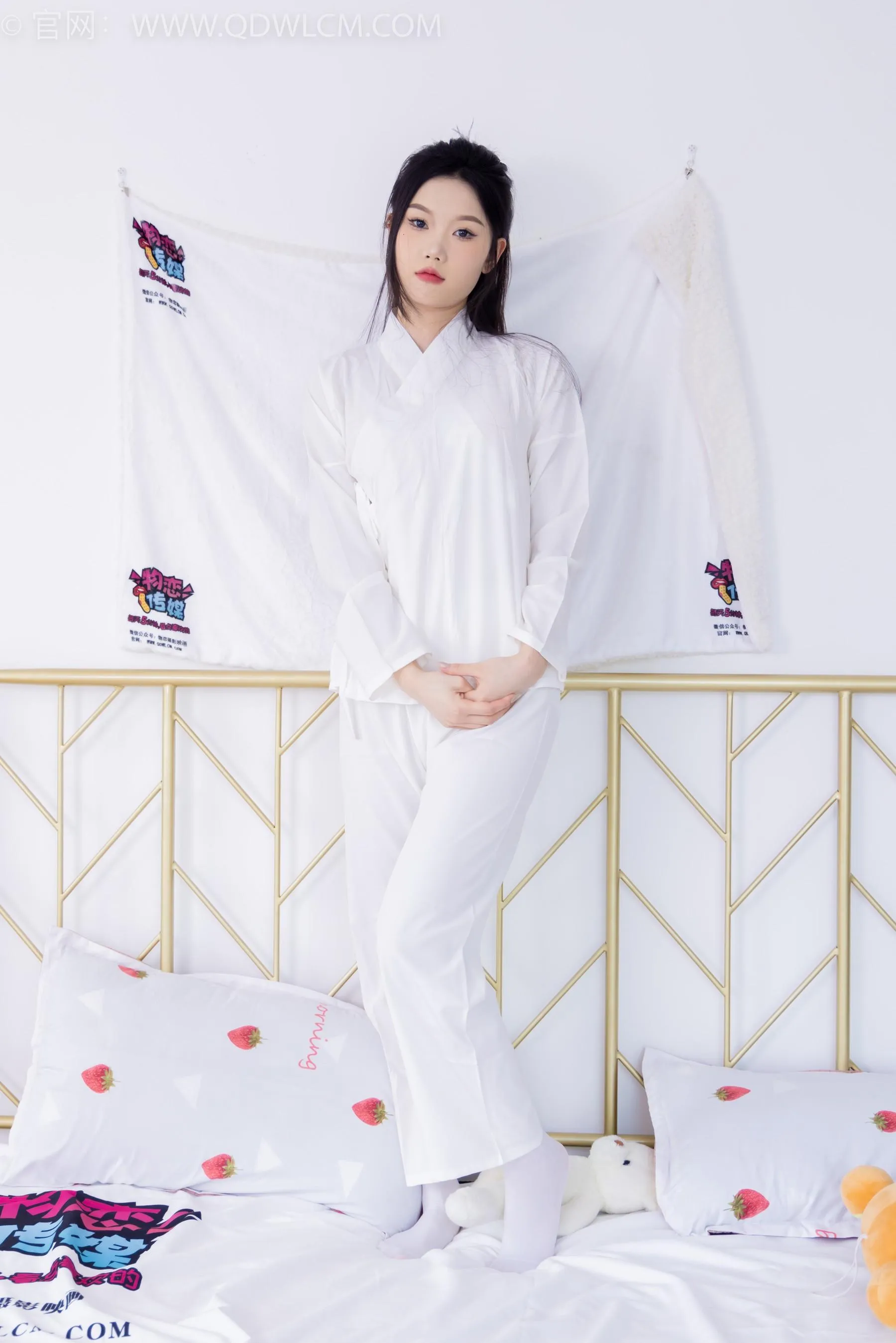 物恋传媒 NO.1586 小竹-纯白小仙女 [187P]插图3